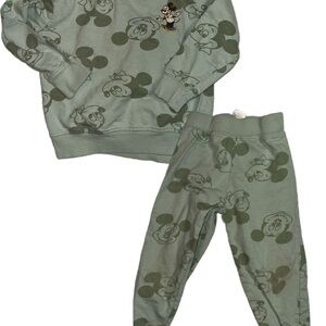 Disney Toddler Boys 2-Piece Embroidered Mickey Mouse Sweater Jogger Set Green 4T